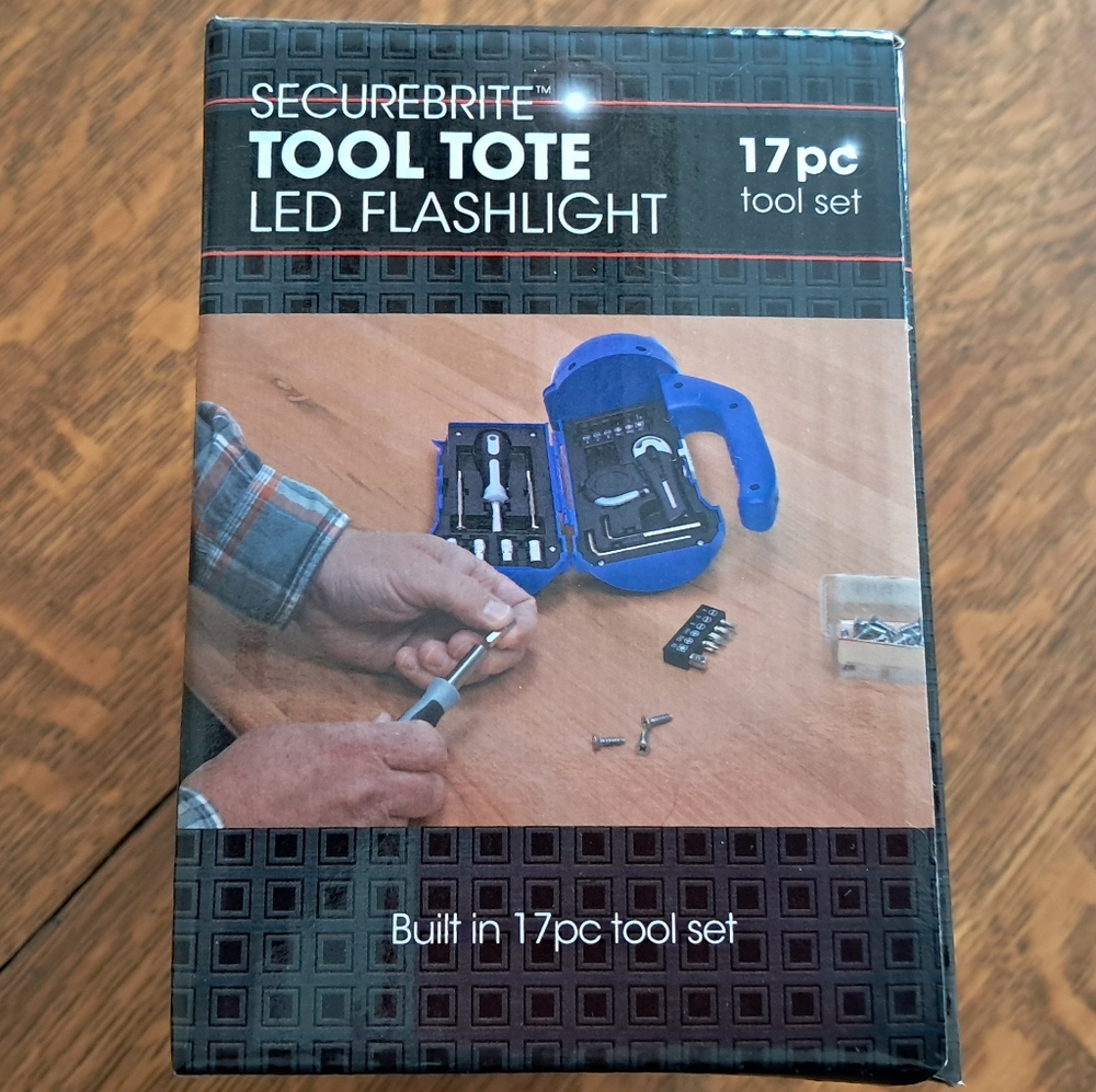 Securebrite‎ Tool Tote LED Flashlight New In Box - Picture 3 of 4